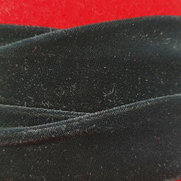 Vintage Felt Wool Fedora Style Hat / Velvet Band - Picture 3 of 10